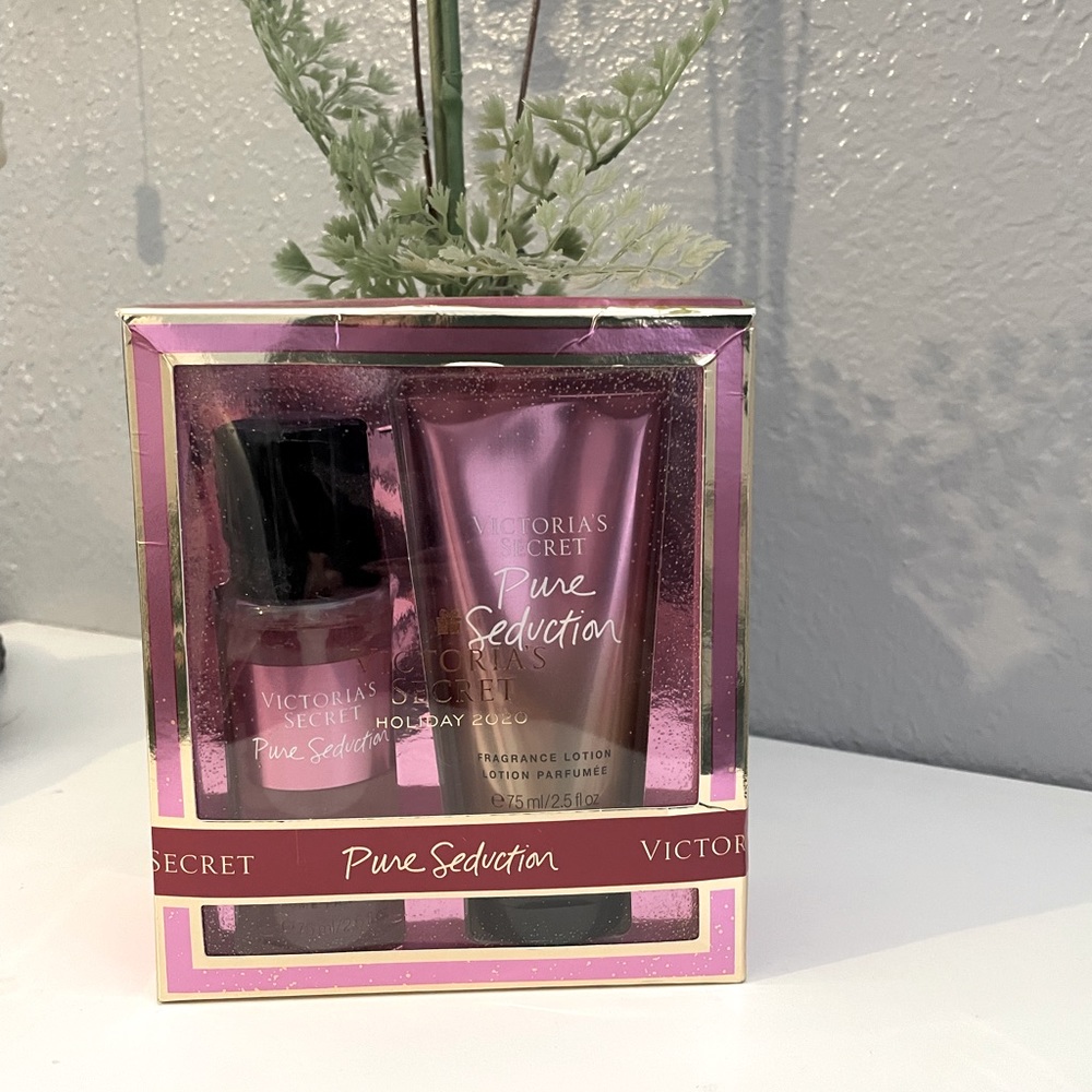 Victorias Secret Pure Seduction Set
